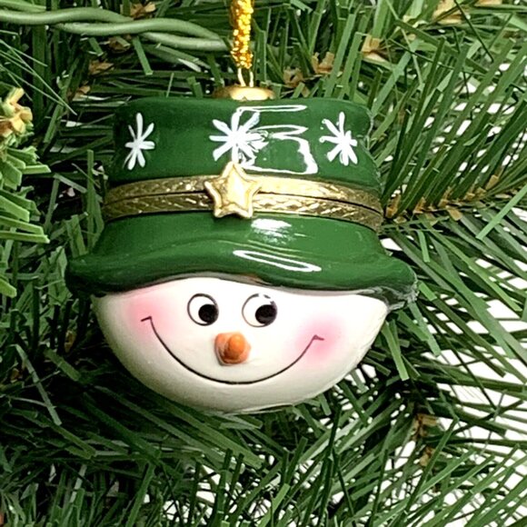 Snowman Green Hat Porcelain Hinged Surprise Gift Trinket Box Christmas Ornament - Picture 4 of 4